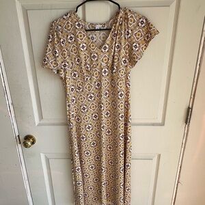 Cato Tan Flutter Sleeve V-Neck Sheath Maxi Dress